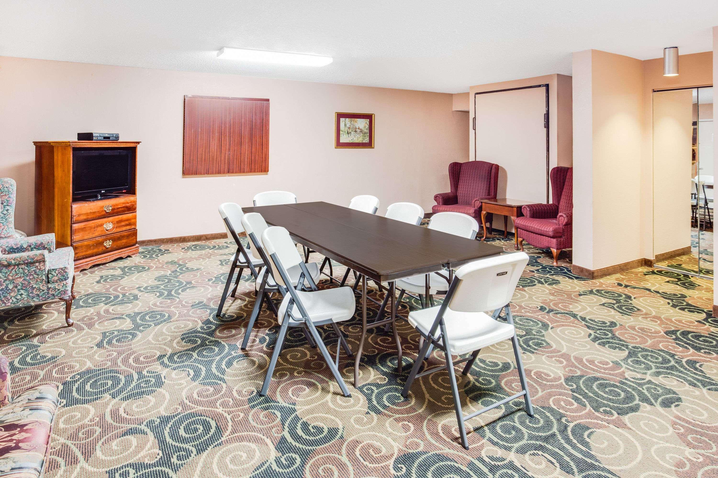 Days Inn By Wyndham Greenville Ms Eksteriør bilde