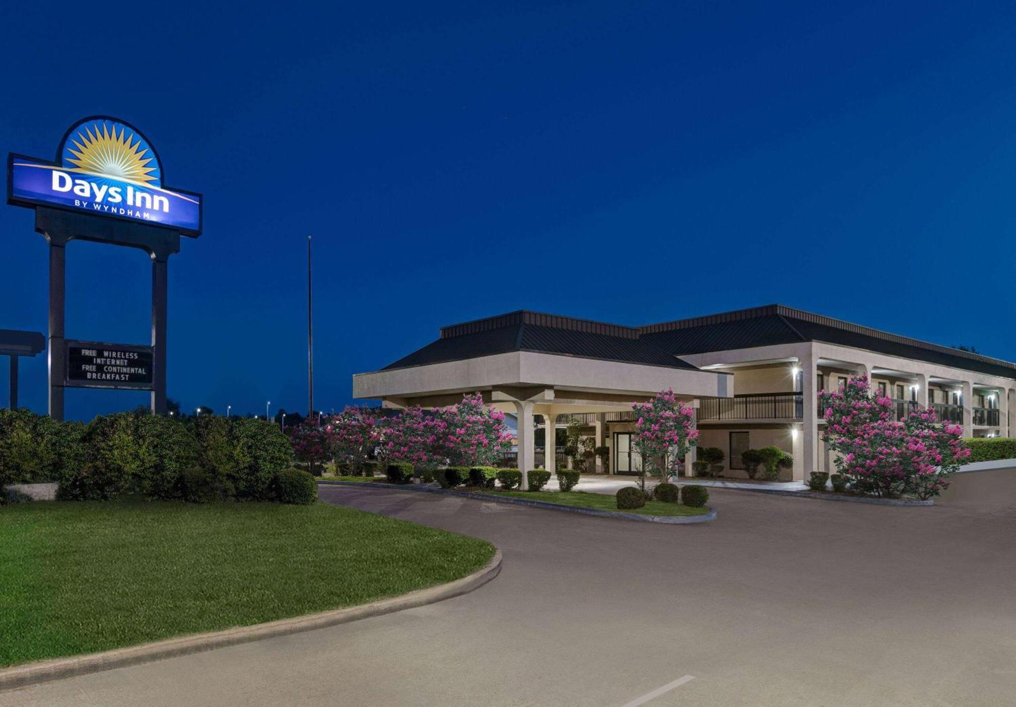 Days Inn By Wyndham Greenville Ms Eksteriør bilde